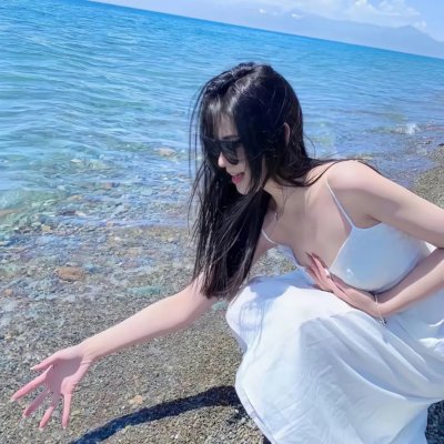 美女总裁爱上我海报