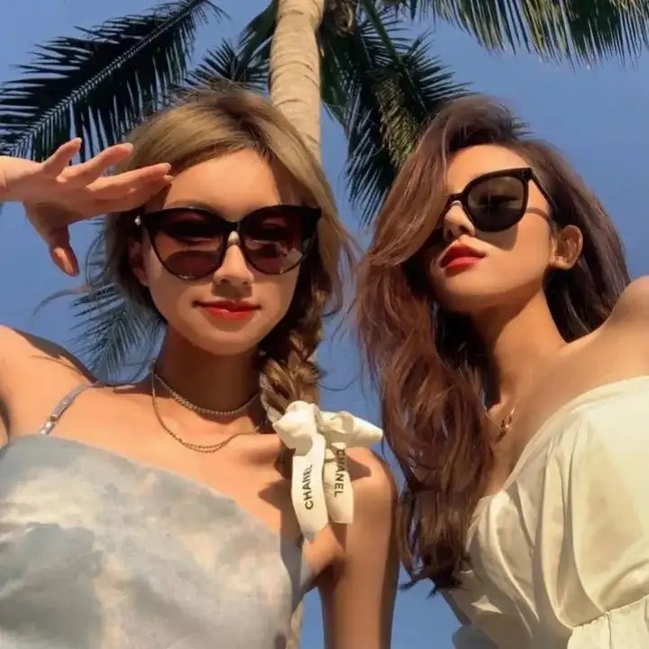 20英呎下：黑暗来临线上海报