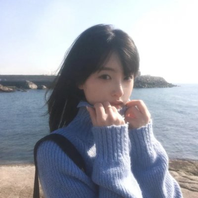 三白眼诅咒海报